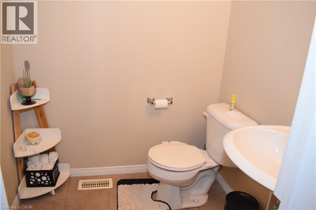 795 Laurelwood Drive Unit# A3, Waterloo, Ontario  N2V 0A3 - Photo 7 - 40826594