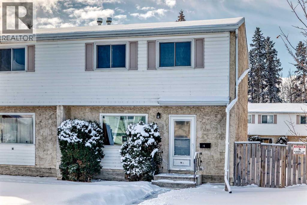 B1, 35 Nash, Red Deer, Alberta  T4P 1X9 - Photo 2 - A2293401