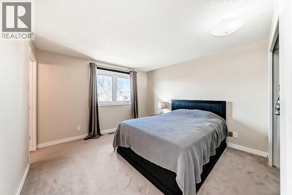 119 Woodglen Grove Sw, Calgary, Alberta  T2W 4J9 - Photo 19 - A2304961