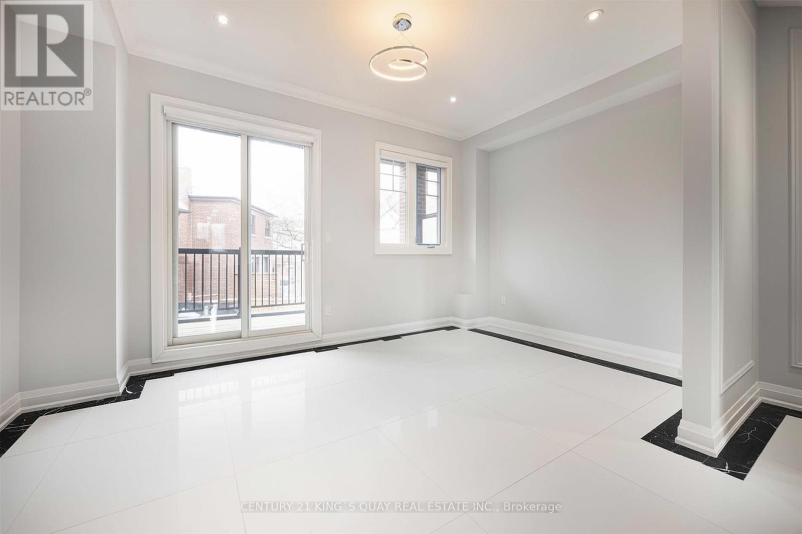230 Mcrae Drive, Toronto, Ontario  M4G 1T5 - Photo 6 - C13081518