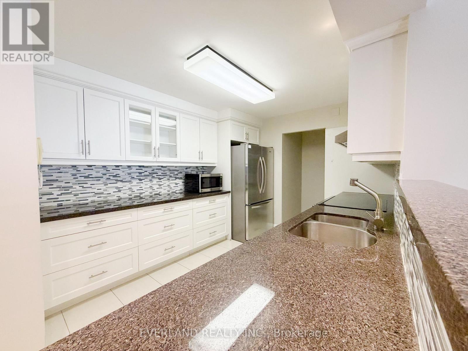 2208 - 30 Greenfield Avenue E, Toronto, Ontario  M2N 6N3 - Photo 10 - C13081532
