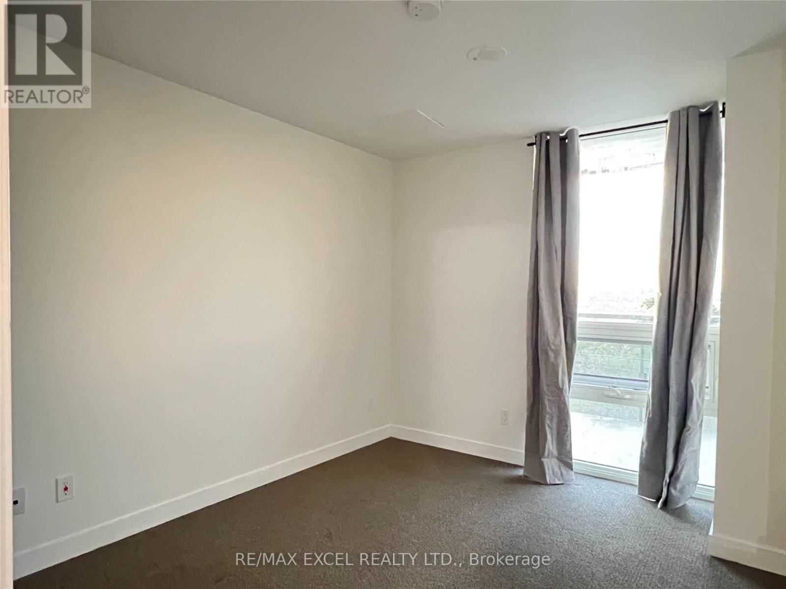 710 - 120 Varna Drive, Toronto, Ontario  M6A 0B3 - Photo 8 - C13081534