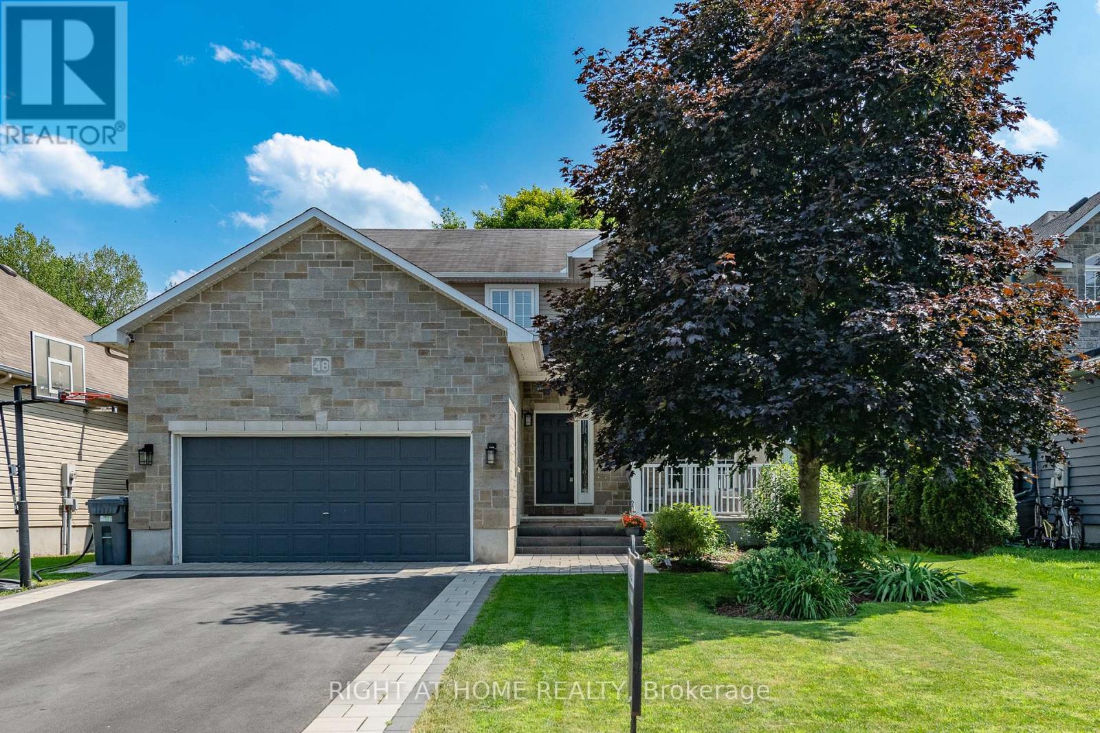 48 STATION TRAIL, Russell, Ontario