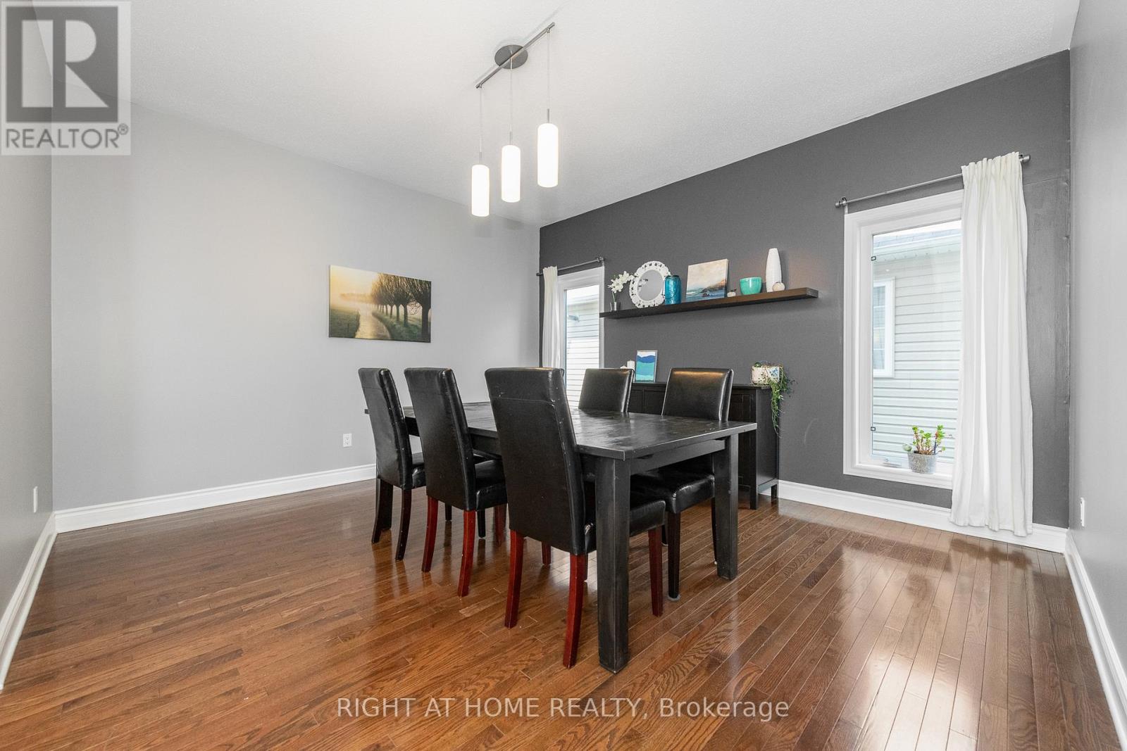 48 Station Trail, Russell, Ontario  K4R 0A3 - Photo 19 - X12794994