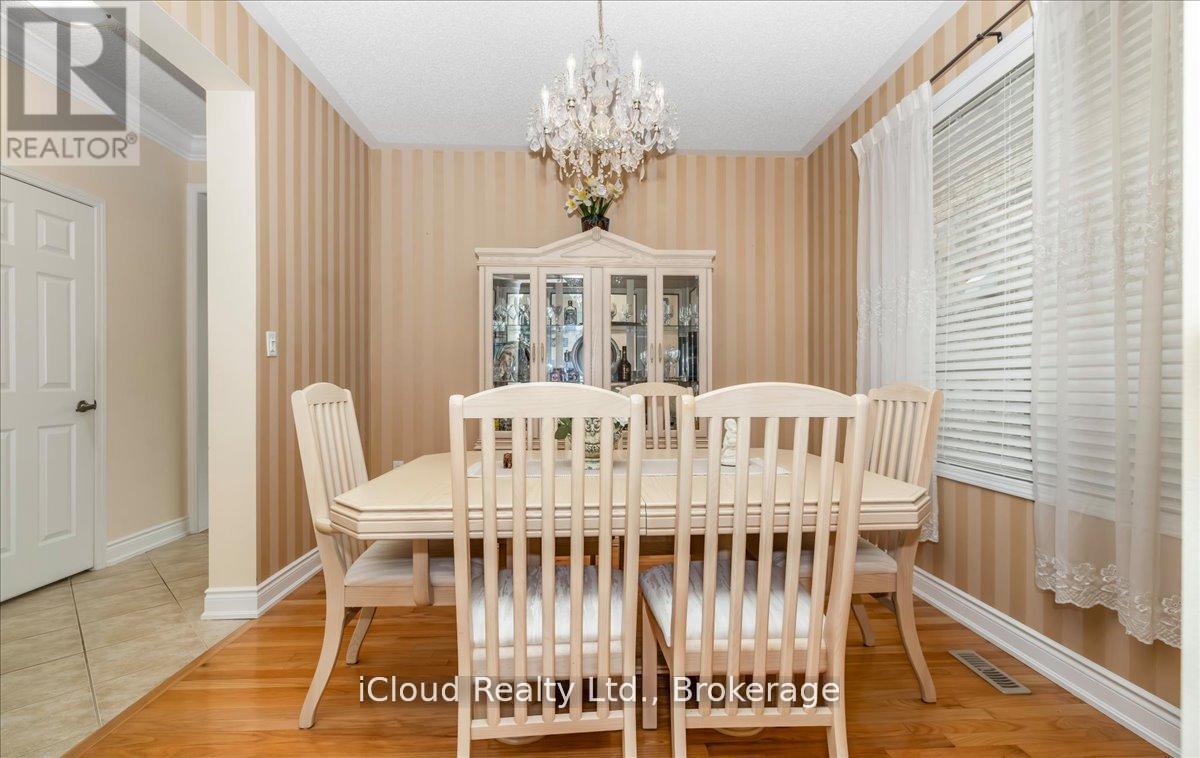 625 Laughren Crescent, Milton, Ontario  L9T 0G6 - Photo 12 - W13081536