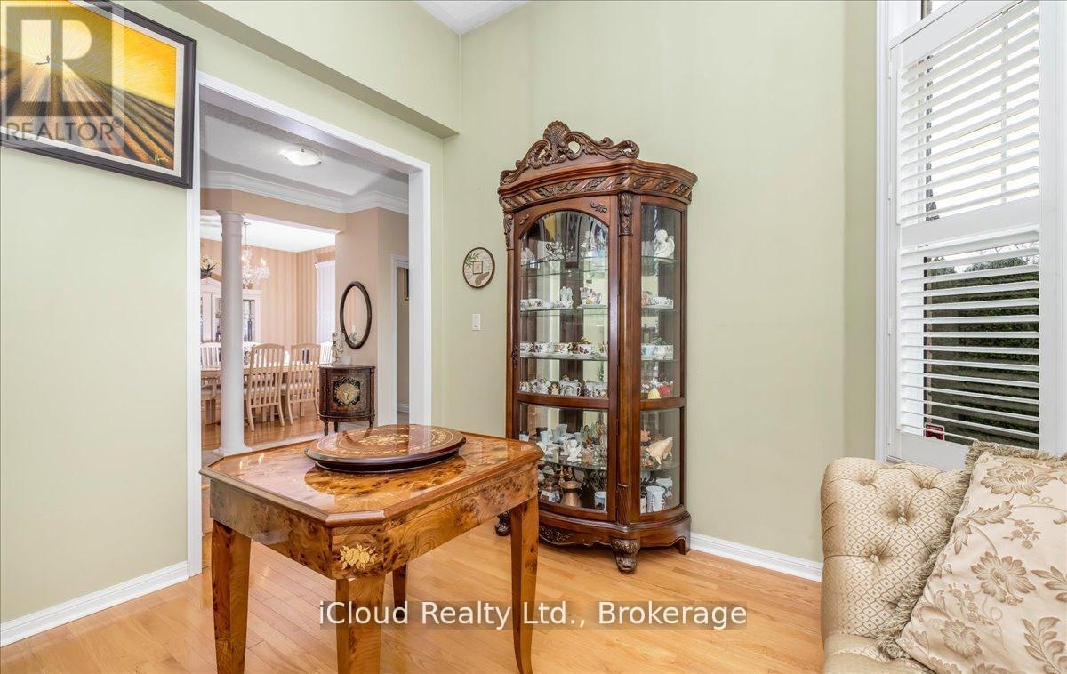 625 Laughren Crescent, Milton, Ontario  L9T 0G6 - Photo 13 - W13081536