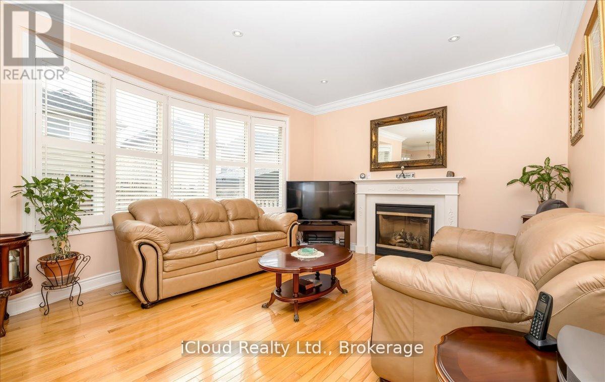 625 Laughren Crescent, Milton, Ontario  L9T 0G6 - Photo 22 - W13081536