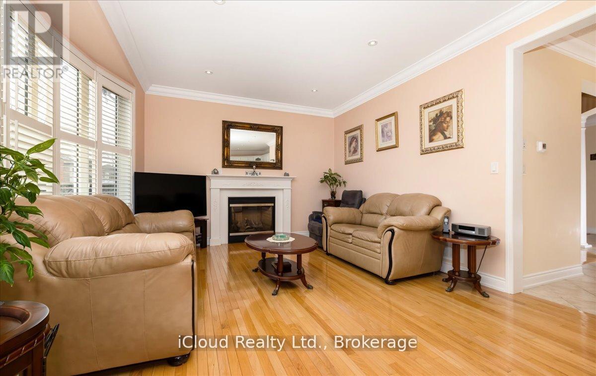 625 Laughren Crescent, Milton, Ontario  L9T 0G6 - Photo 23 - W13081536