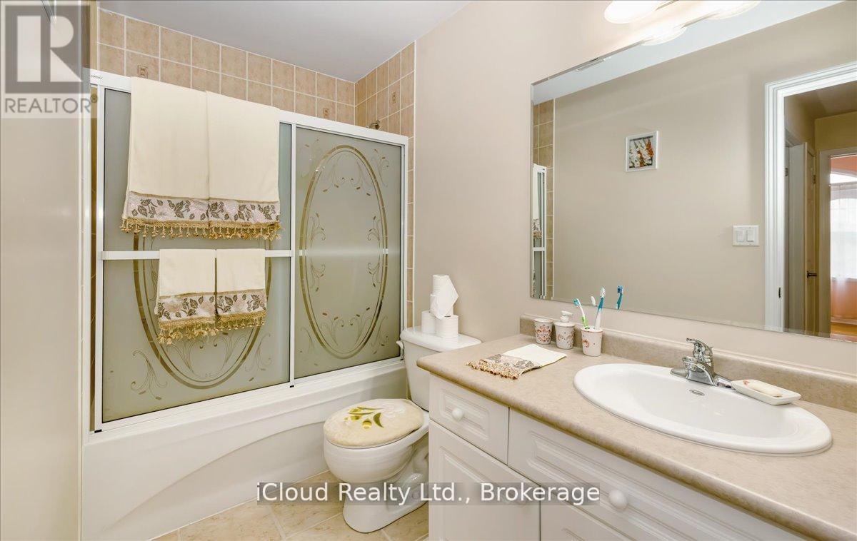 625 Laughren Crescent, Milton, Ontario  L9T 0G6 - Photo 38 - W13081536