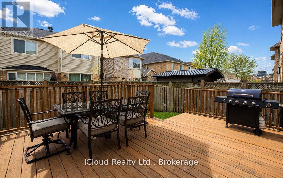 625 Laughren Crescent, Milton, Ontario  L9T 0G6 - Photo 6 - W13081536