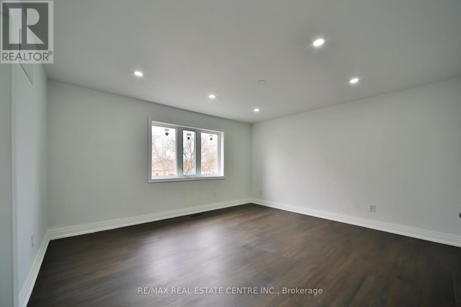 20 Mozart Crescent, Brampton, Ontario  L6Y 2W7 - Photo 15 - W13081538