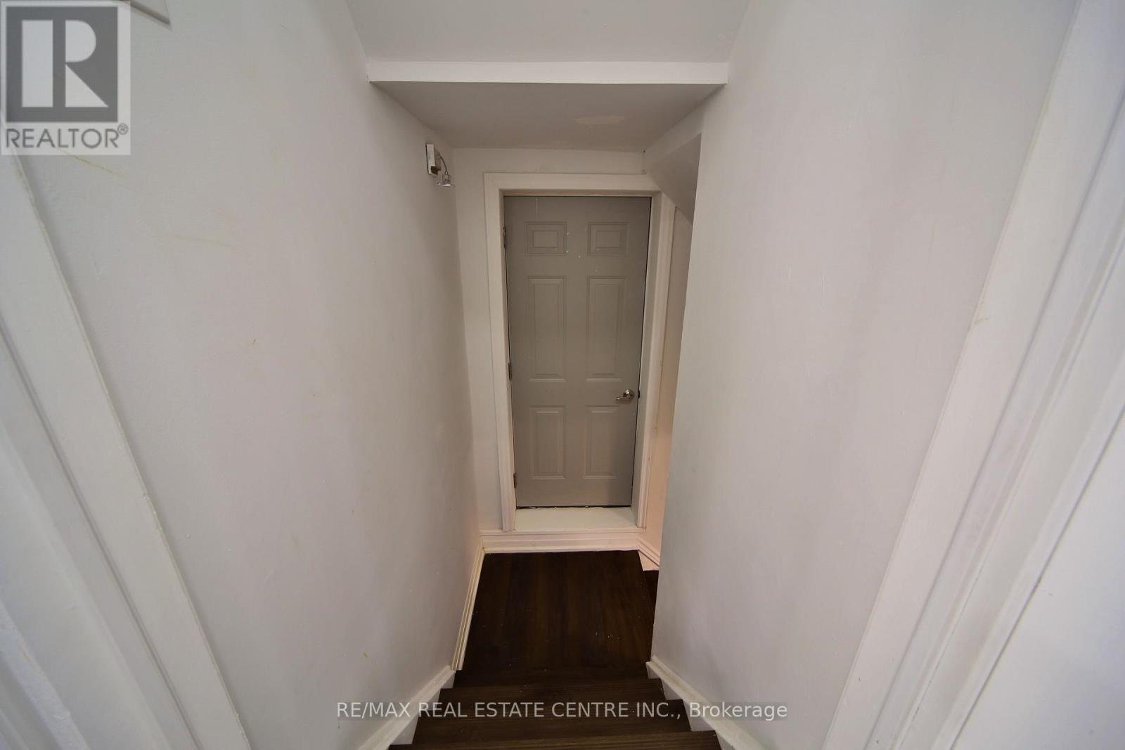 20 Mozart Crescent, Brampton, Ontario  L6Y 2W7 - Photo 25 - W13081538