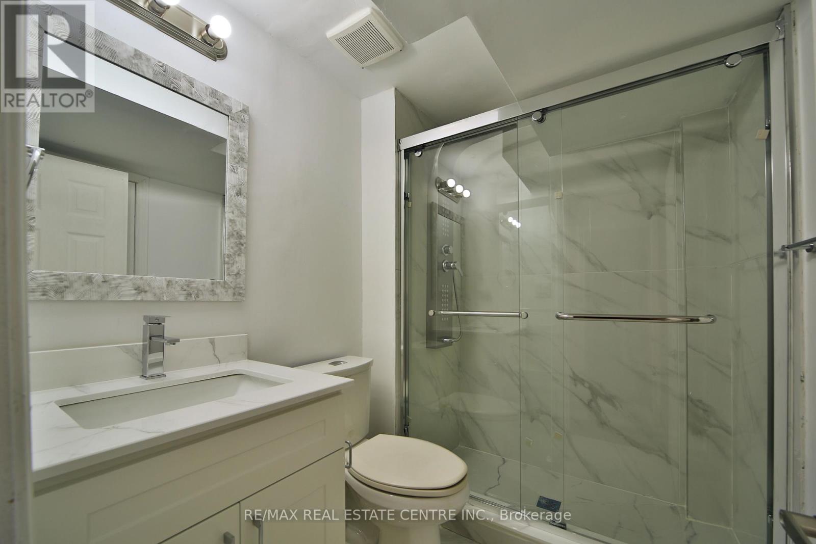 20 Mozart Crescent, Brampton, Ontario  L6Y 2W7 - Photo 26 - W13081538