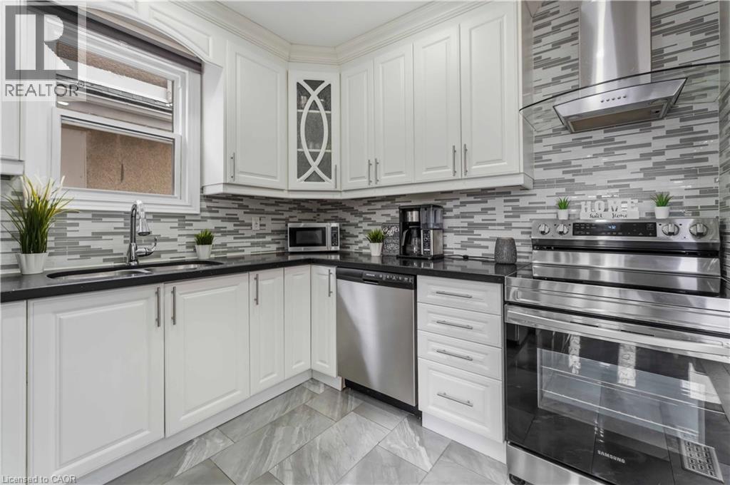 1183 Dunsmure Road, Hamilton, Ontario  L8H 1L1 - Photo 15 - 40826006