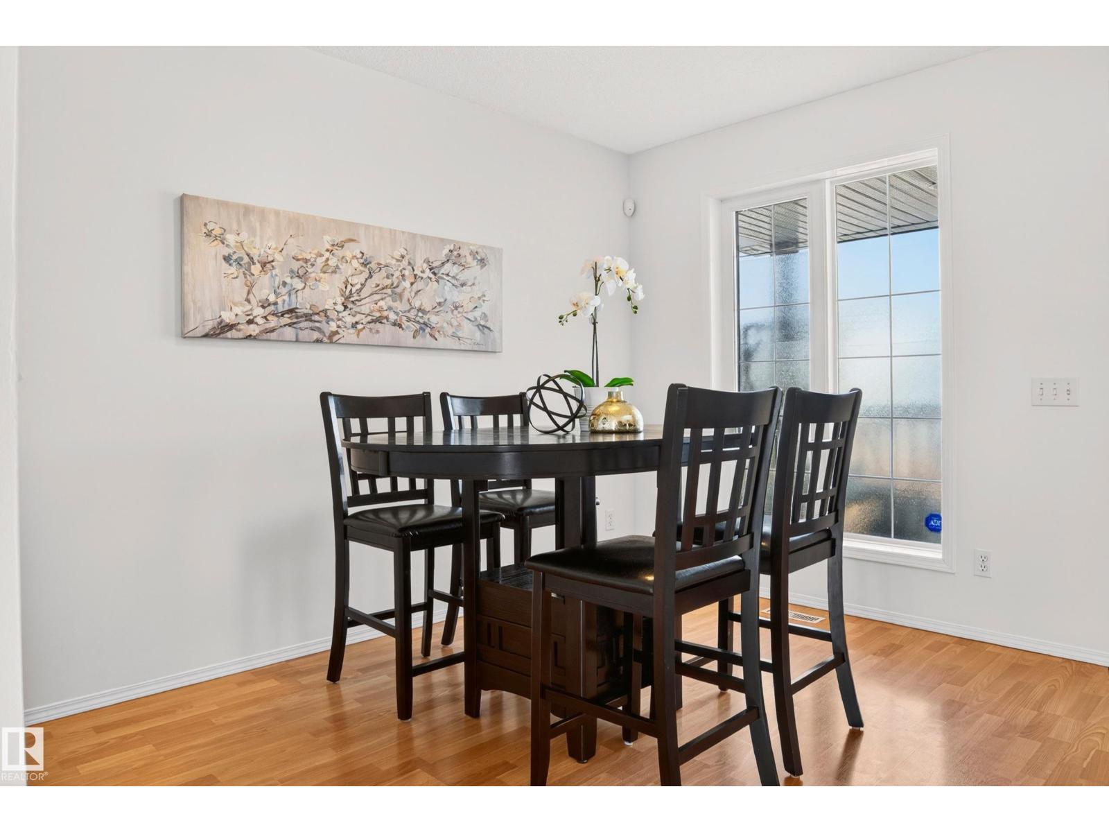 19019 49 Av Nw, Edmonton, Alberta  T6M 2T9 - Photo 6 - E4485678