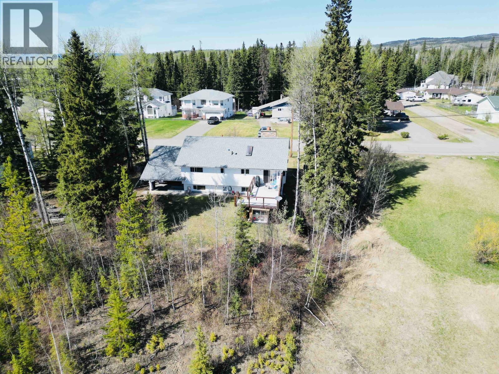 536 5th Avenue, Burns Lake, British Columbia  V0J 1E0 - Photo 8 - R3074884