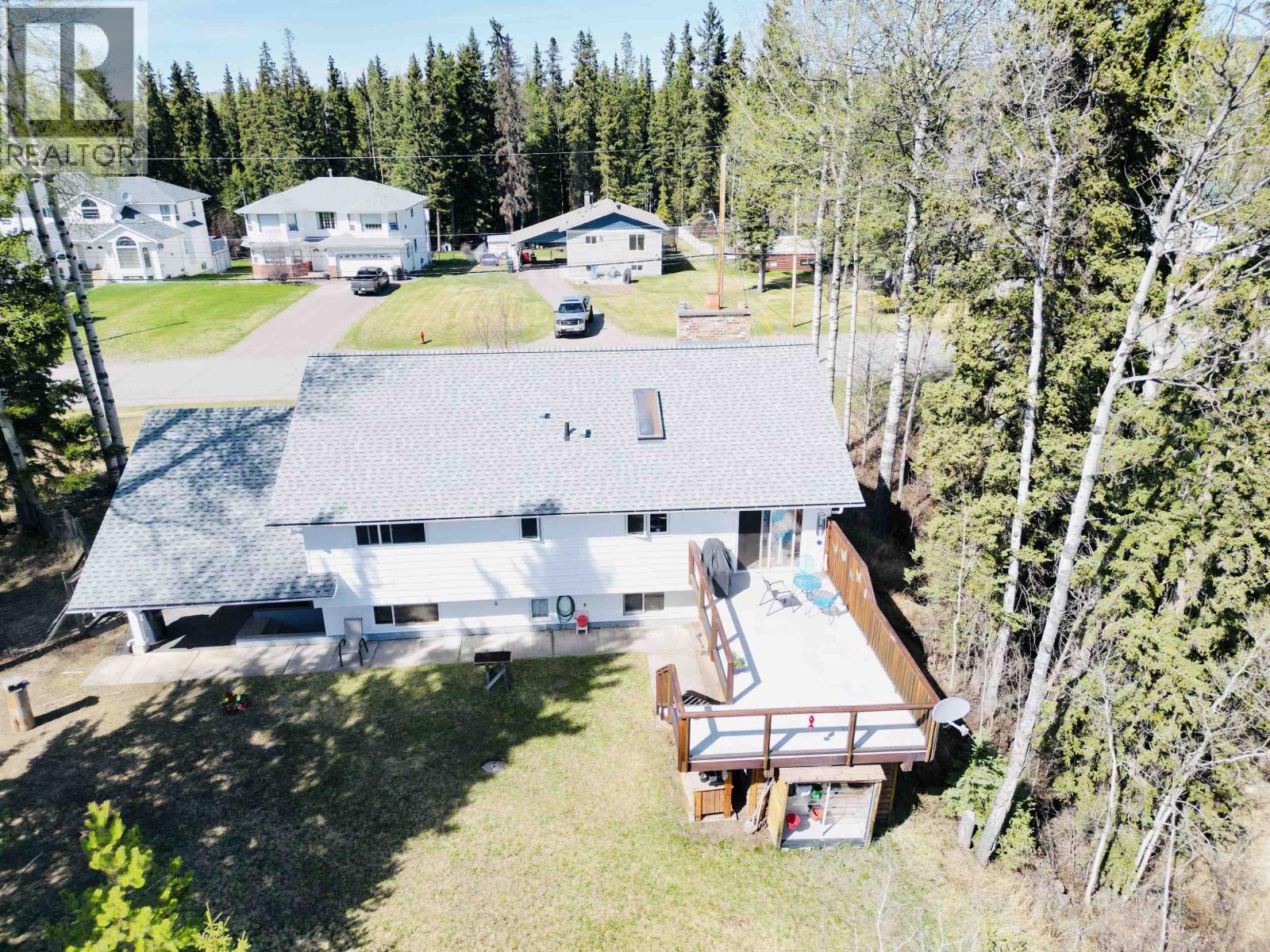 536 5th Avenue, Burns Lake, British Columbia  V0J 1E0 - Photo 6 - R3074884