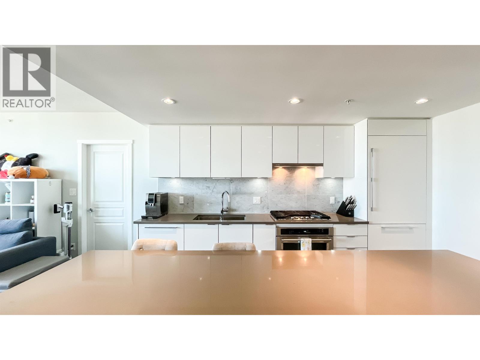 2208 5883 Barker Avenue, Burnaby, British Columbia  V5H 0G4 - Photo 11 - R3118993