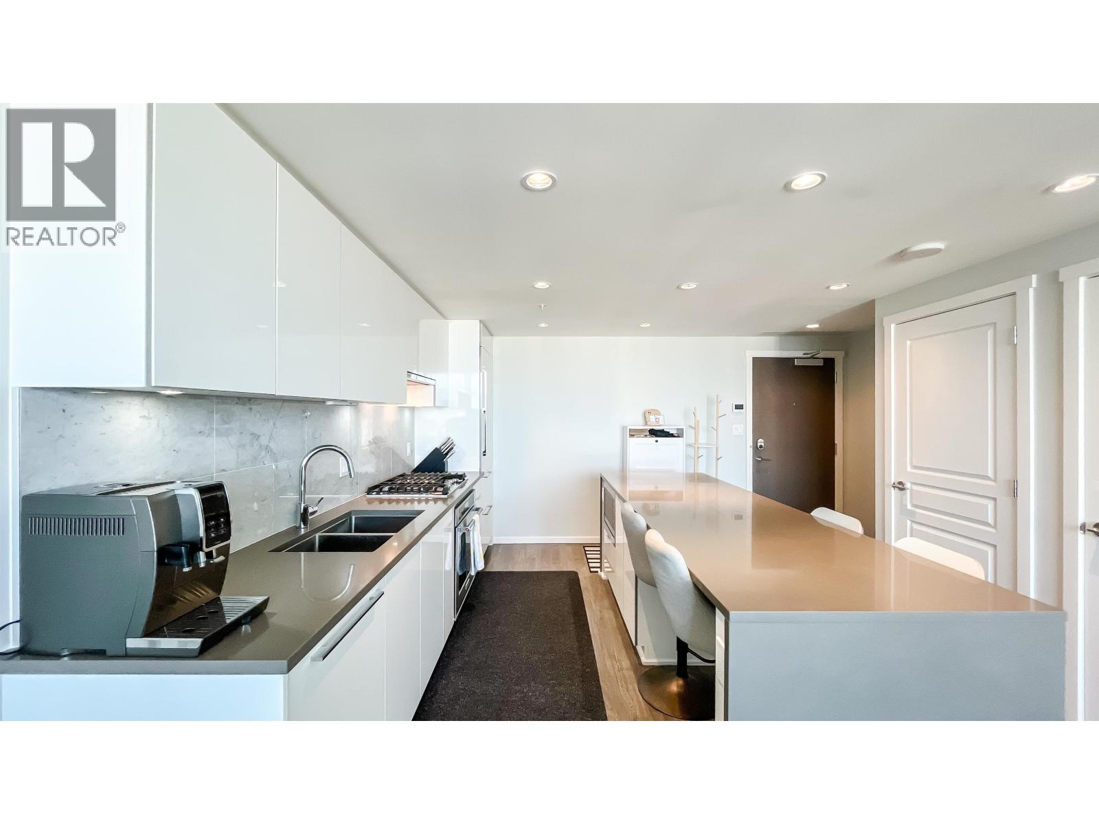 2208 5883 Barker Avenue, Burnaby, British Columbia  V5H 0G4 - Photo 10 - R3118993