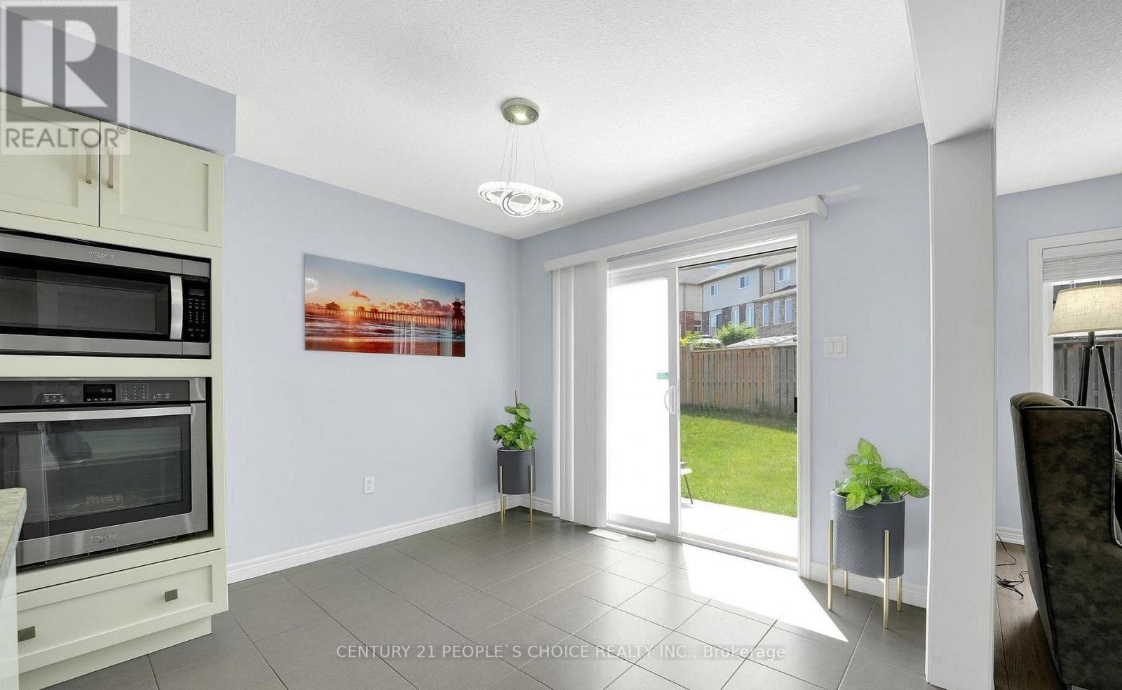 286 Macalister Boulevard, Guelph, Ontario  N1G 0E6 - Photo 19 - X13081544