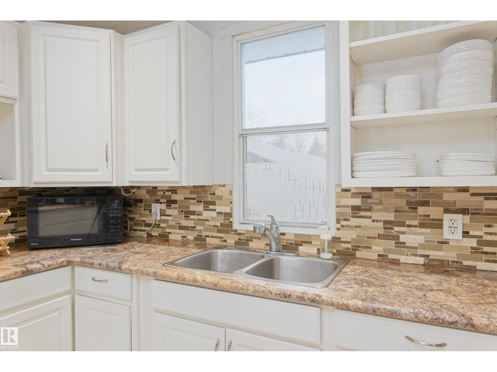 5016 53 St, Barrhead, Alberta  T7N 1E8 - Photo 12 - E4471990