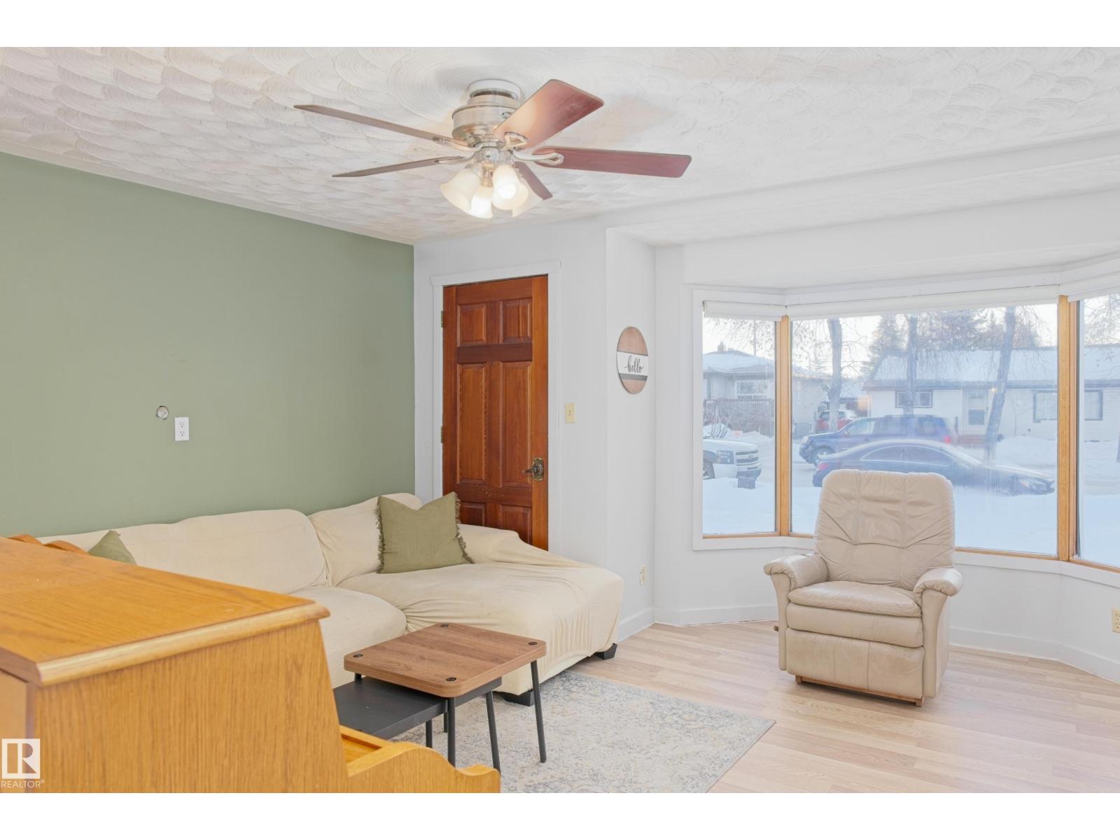 5016 53 St, Barrhead, Alberta  T7N 1E8 - Photo 13 - E4471990