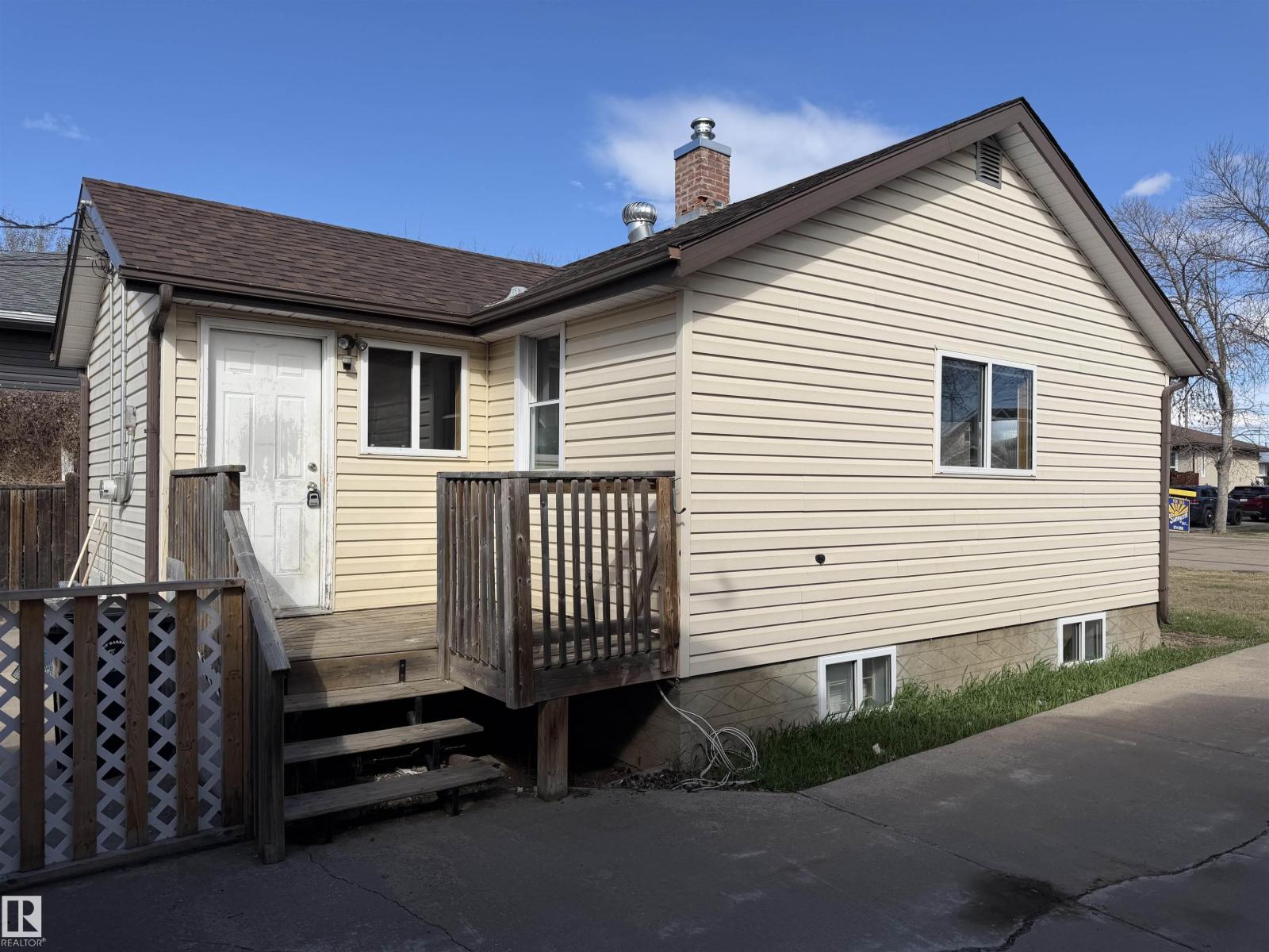 5016 53 St, Barrhead, Alberta  T7N 1E8 - Photo 5 - E4471990