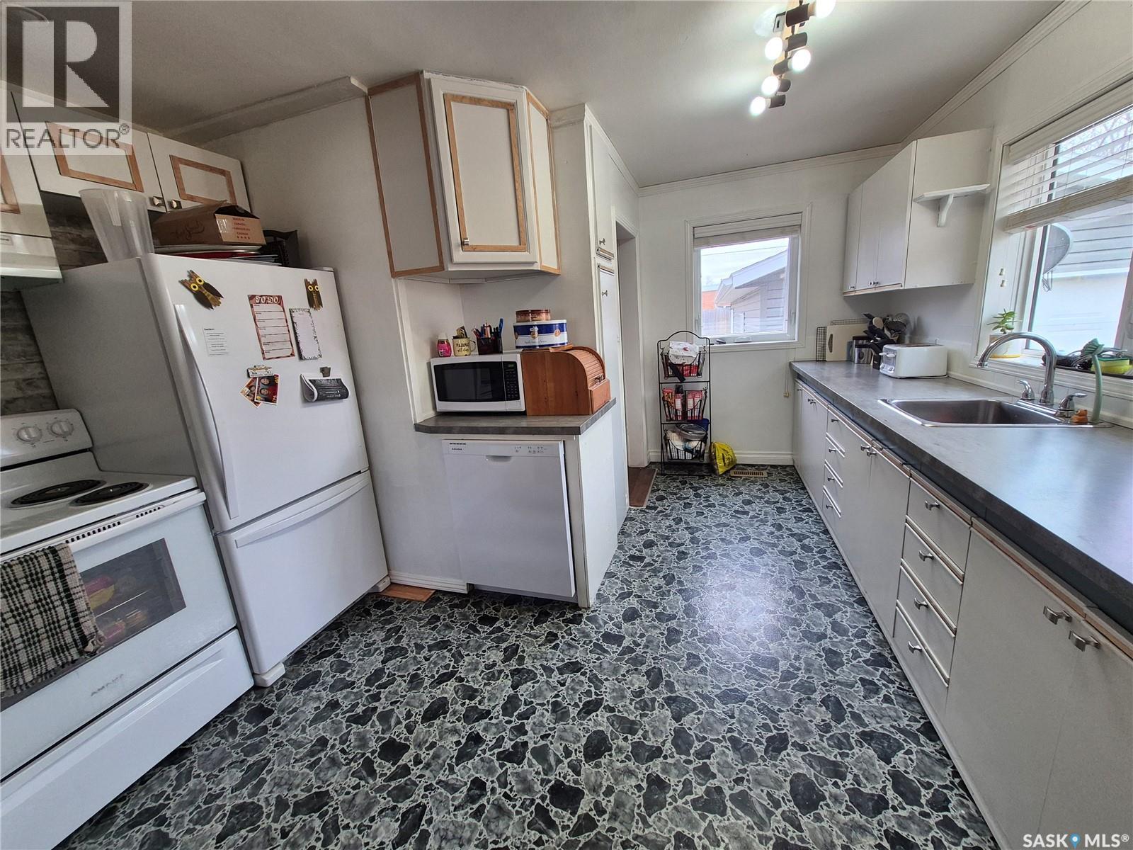 220 Millet Street, Yellow Grass, Saskatchewan  S0G 5J0 - Photo 7 - SK034854