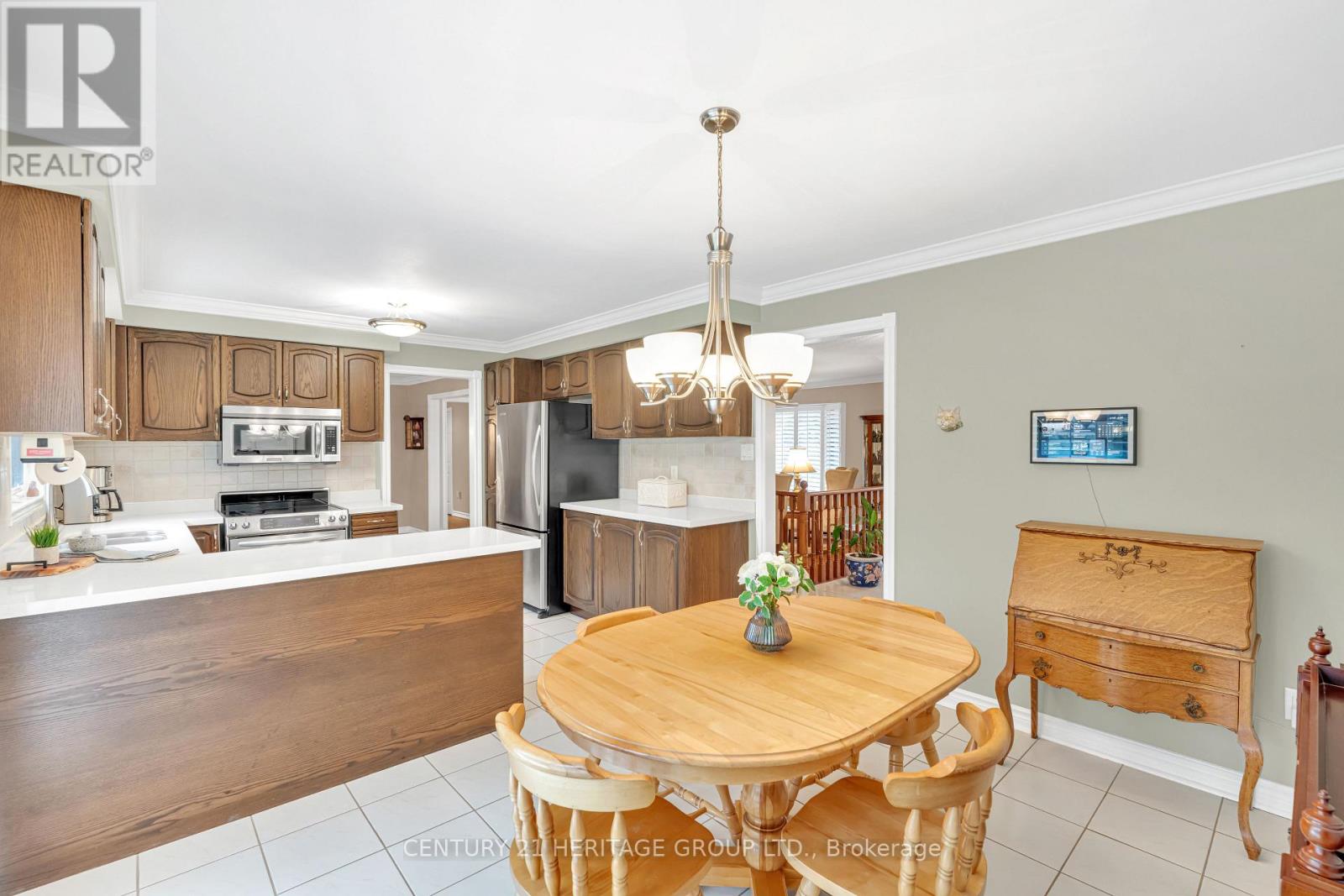287 Burns Boulevard, King, Ontario  L7B 1E1 - Photo 12 - N13081332