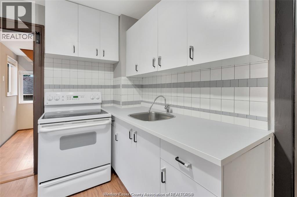 739 Josephine Unit# Main, Windsor, Ontario  N9B 2L2 - Photo 10 - 26009945