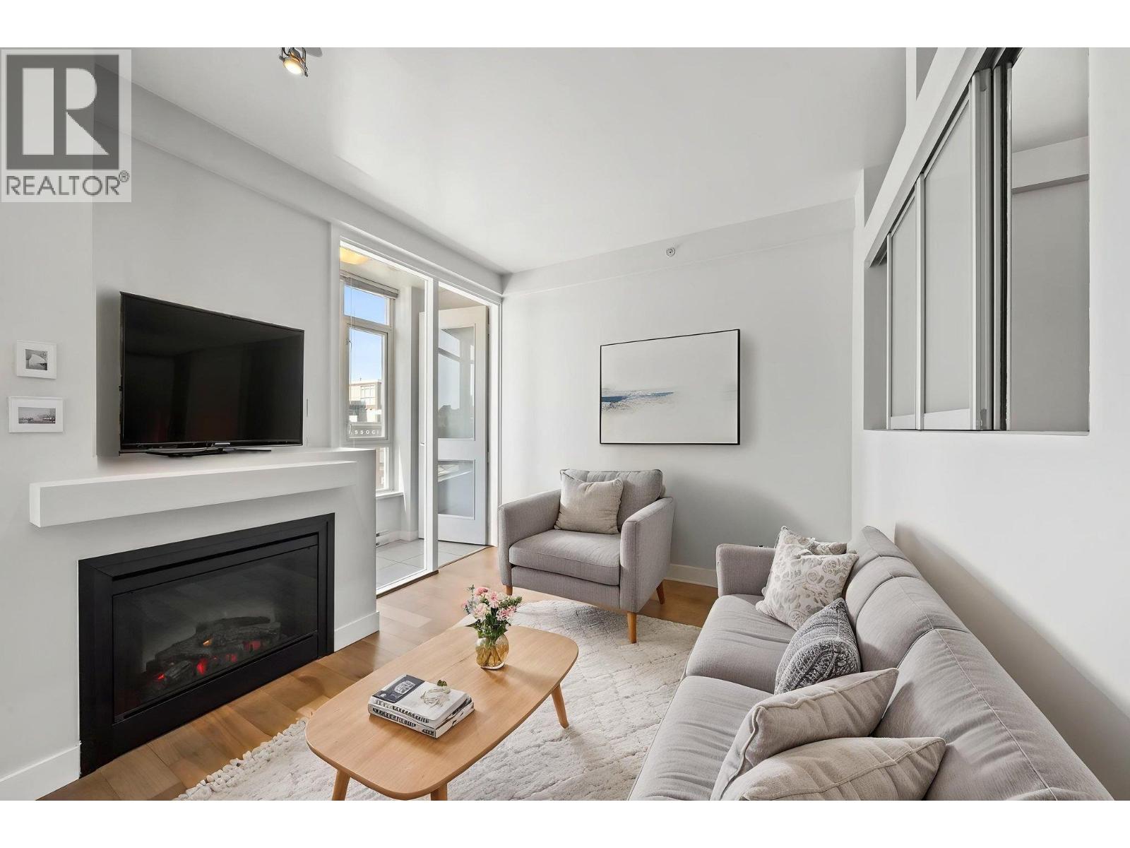 304 2055 Yukon Street, Vancouver, British Columbia  V5Y 4B7 - Photo 2 - R3119202