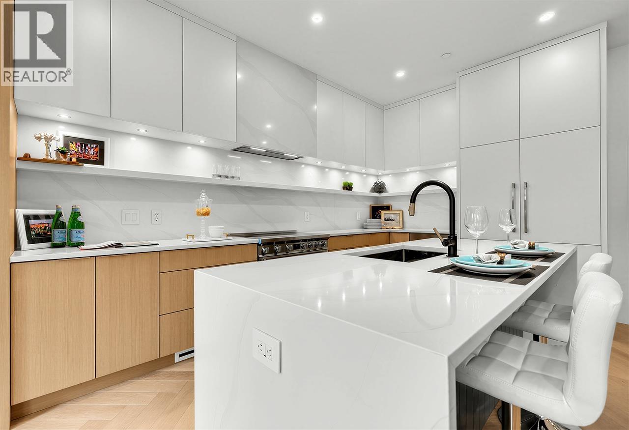 4956 Chester Street, Vancouver, British Columbia  V5W 3A8 - Photo 8 - R3119204