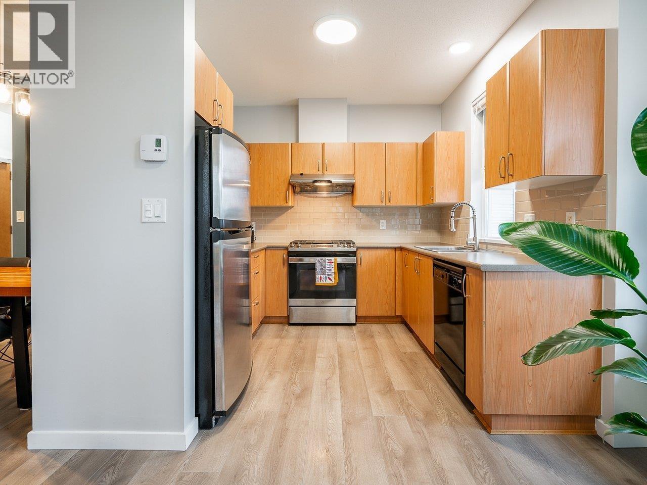 412 4723 Dawson Street, Burnaby, British Columbia  V5C 0A7 - Photo 5 - R3119226