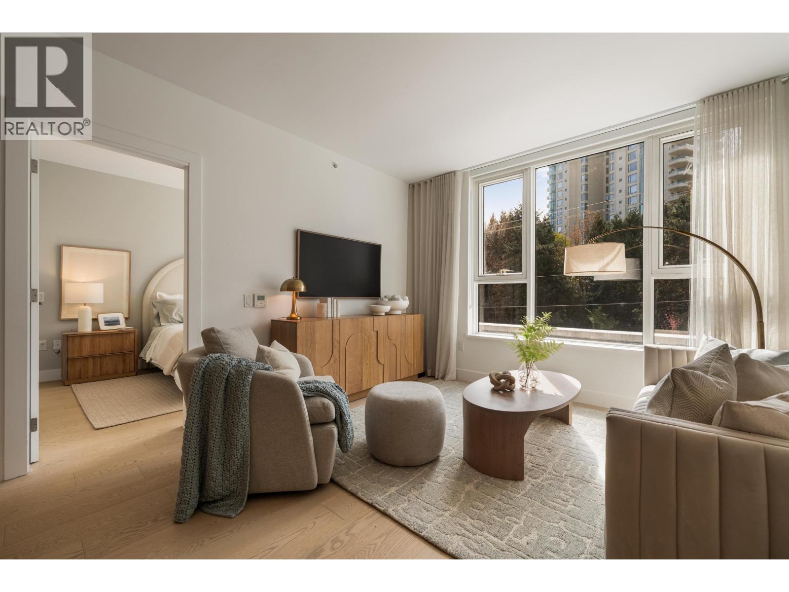 307 423 6th Street, West Vancouver, British Columbia  V7T 0A1 - Photo 9 - R3119235