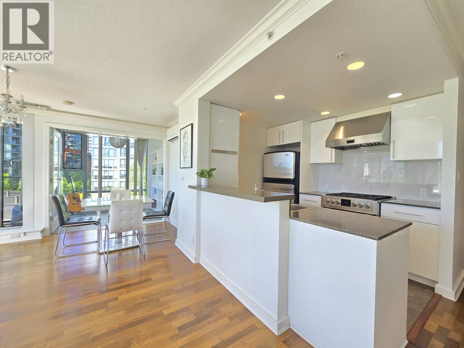 606 455 Beach Crescent, Vancouver, British Columbia  V6Z 3E5 - Photo 8 - R3119253