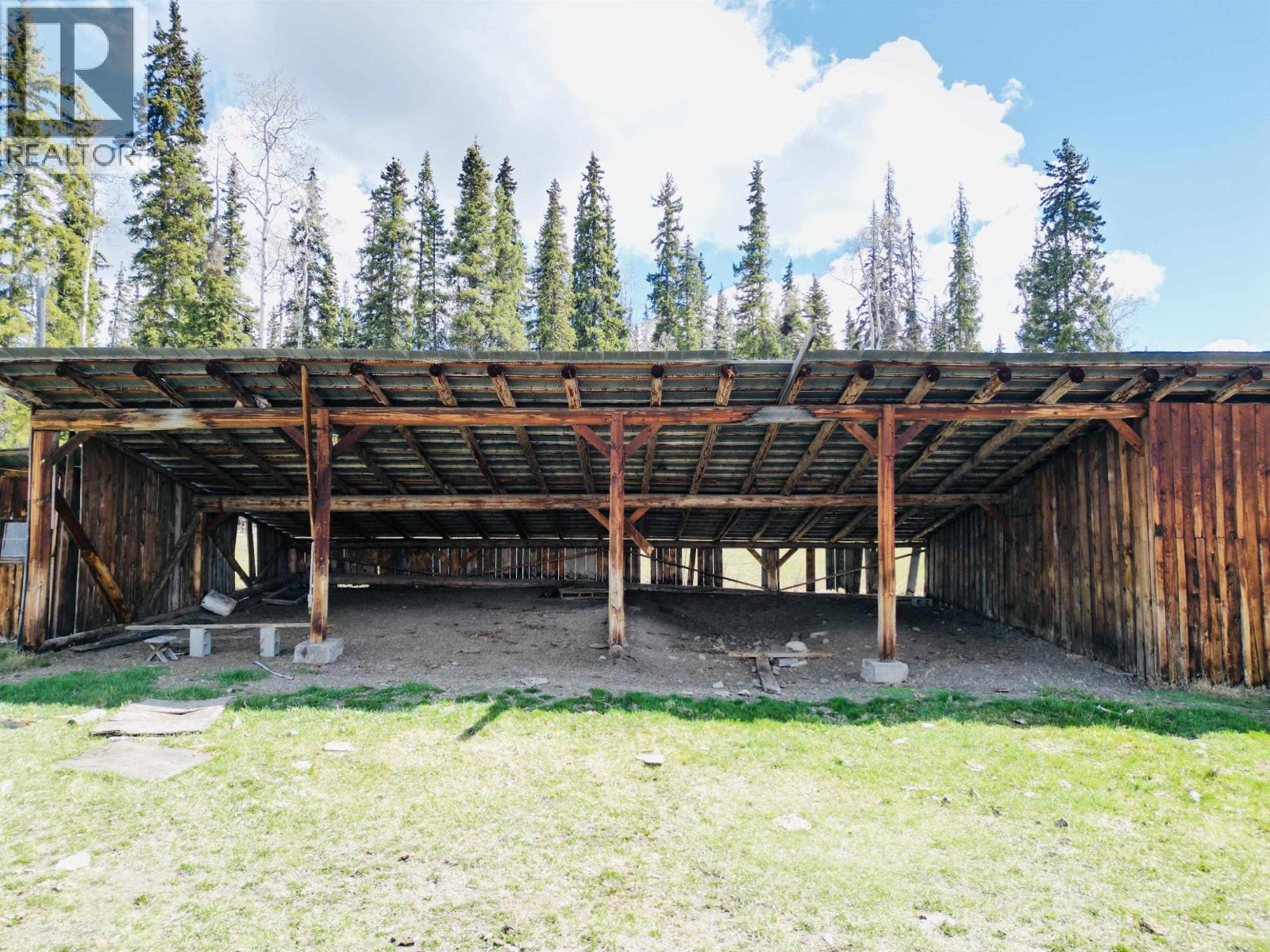6901 Takysie Pit Road, Burns Lake, British Columbia  V0E 1E4 - Photo 8 - R3086410