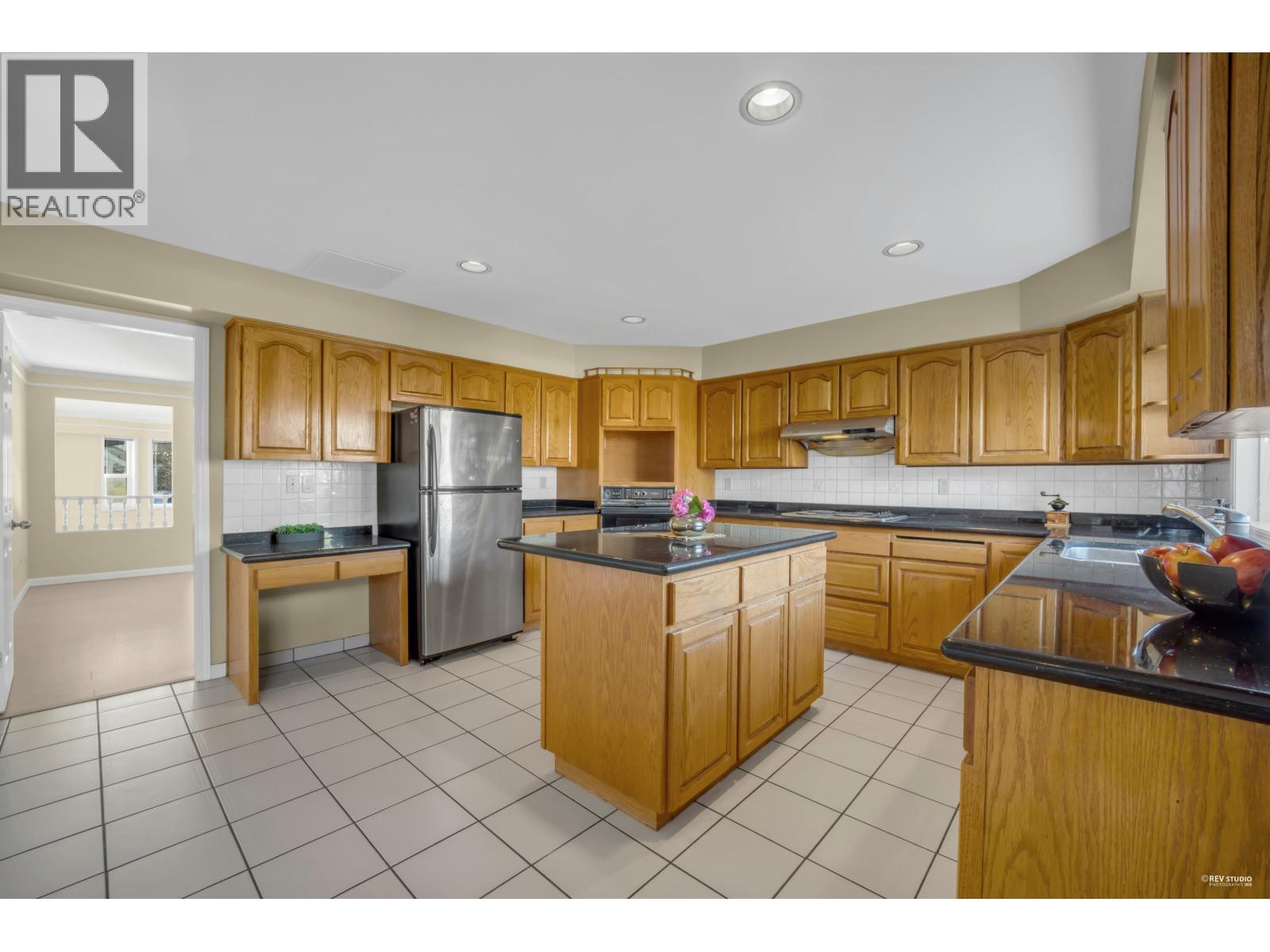 2445 W 19th Avenue, Vancouver, British Columbia  V6L 1C8 - Photo 10 - R3119241