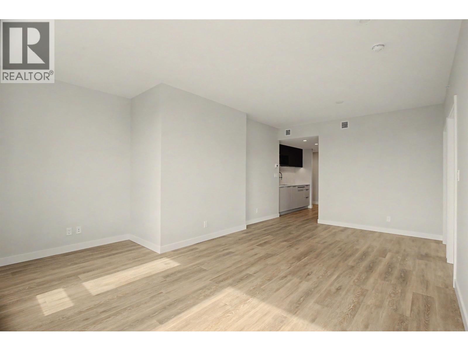 1204 567 Emerson Street, Coquitlam, British Columbia  V3J 3A4 - Photo 5 - R3119262