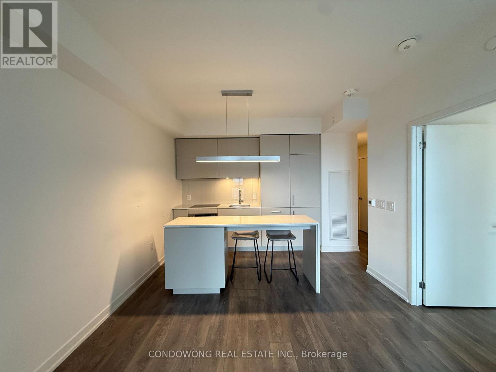 1702 - 15 Lower Jarvis Street, Toronto, Ontario  M5E 0C4 - Photo 2 - C13081580