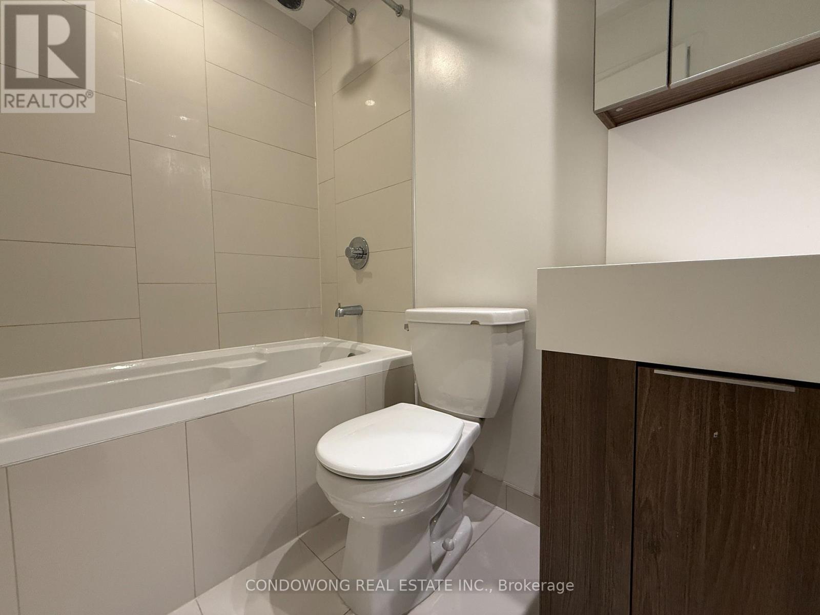 1702 - 15 Lower Jarvis Street, Toronto, Ontario  M5E 0C4 - Photo 6 - C13081580