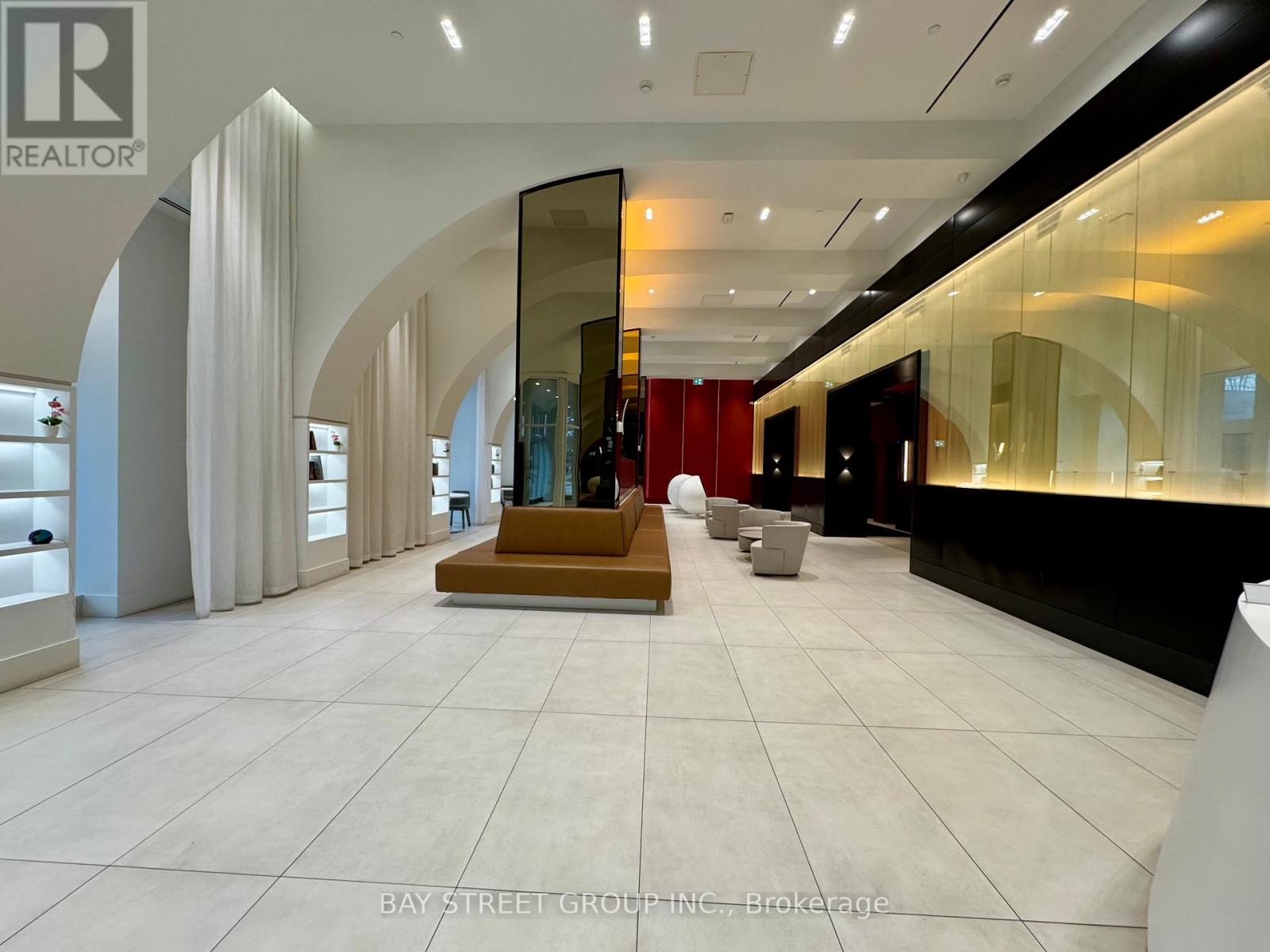 2905 - 2033 Kennedy Road, Toronto, Ontario  M1T 0B9 - Photo 3 - E13081592
