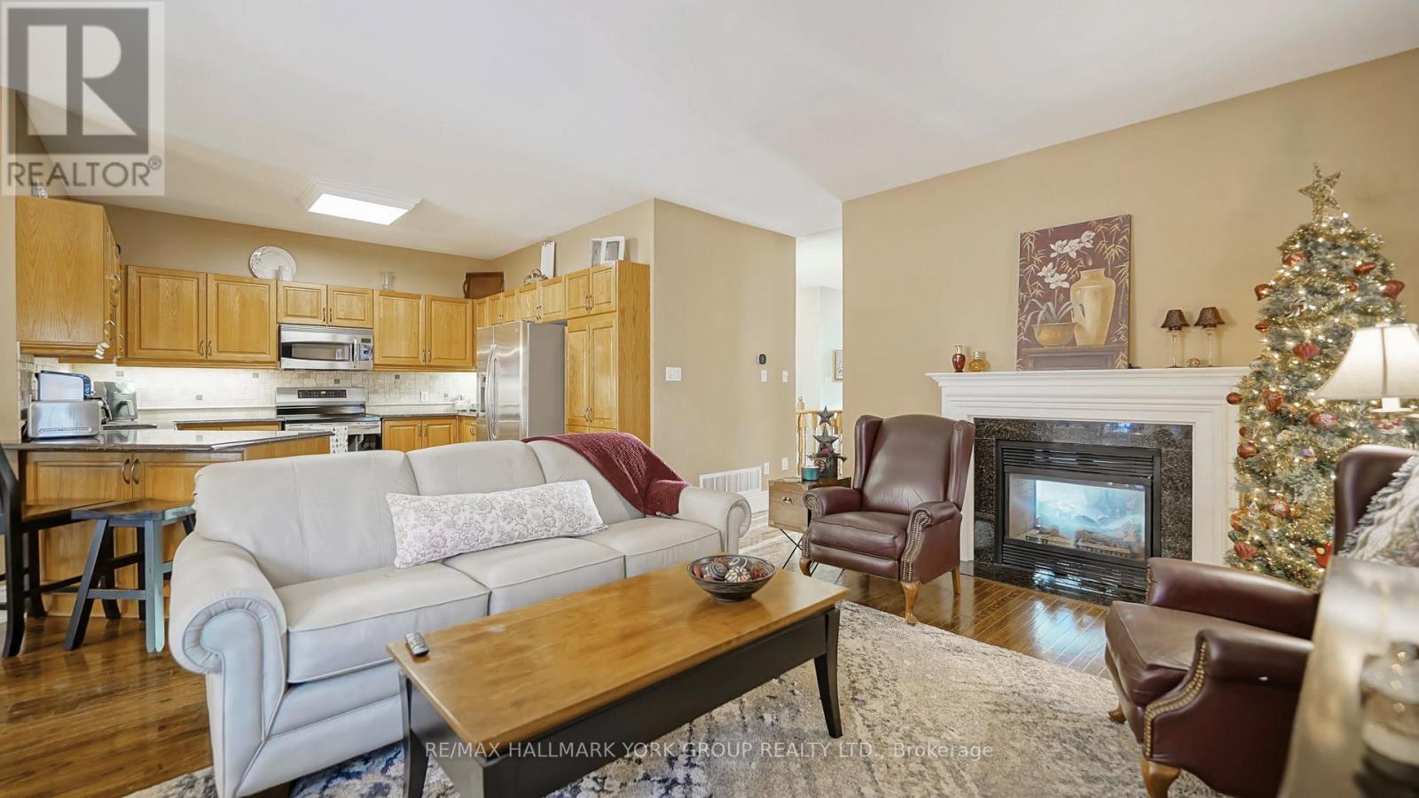 1035 Northern Prospect Crescent, Newmarket, Ontario  L3X 1N7 - Photo 17 - N12632896