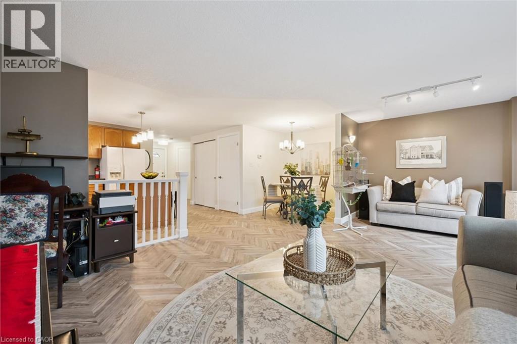 254 Auburn Drive, Waterloo, Ontario  N2K 3Z4 - Photo 8 - 40824973