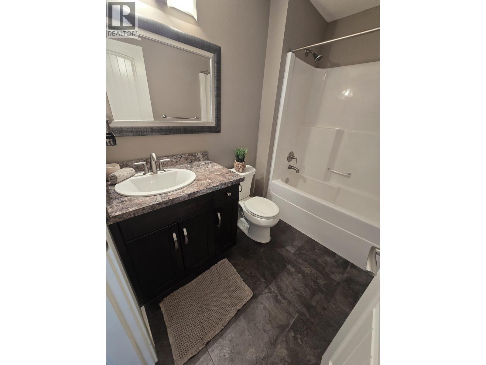 2 10219 98 Avenue, Fort St. John, British Columbia  V1J 0B1 - Photo 12 - R3119158