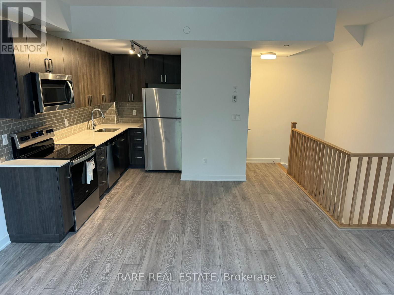 15 - 4045 HICKORY DRIVE, Mississauga, Ontario