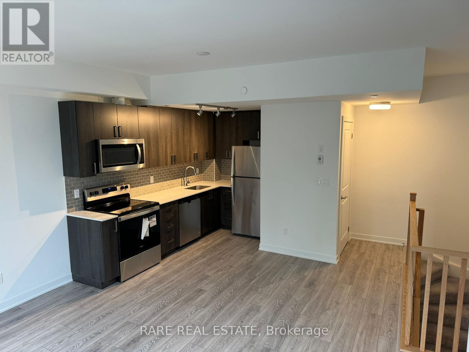 15 - 4045 Hickory Drive, Mississauga, Ontario  L4W 0G6 - Photo 2 - W13081588