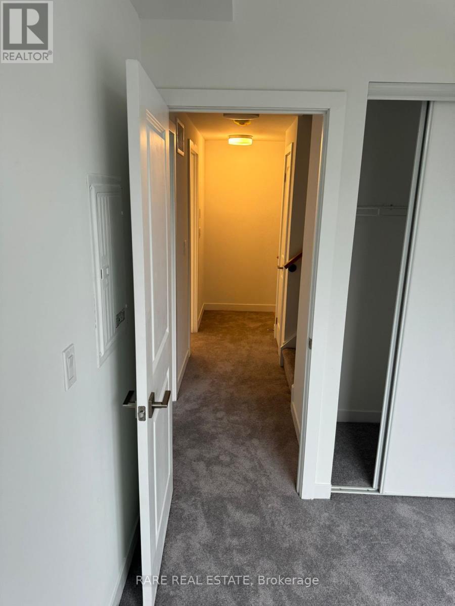 15 - 4045 Hickory Drive, Mississauga, Ontario  L4W 0G6 - Photo 7 - W13081588