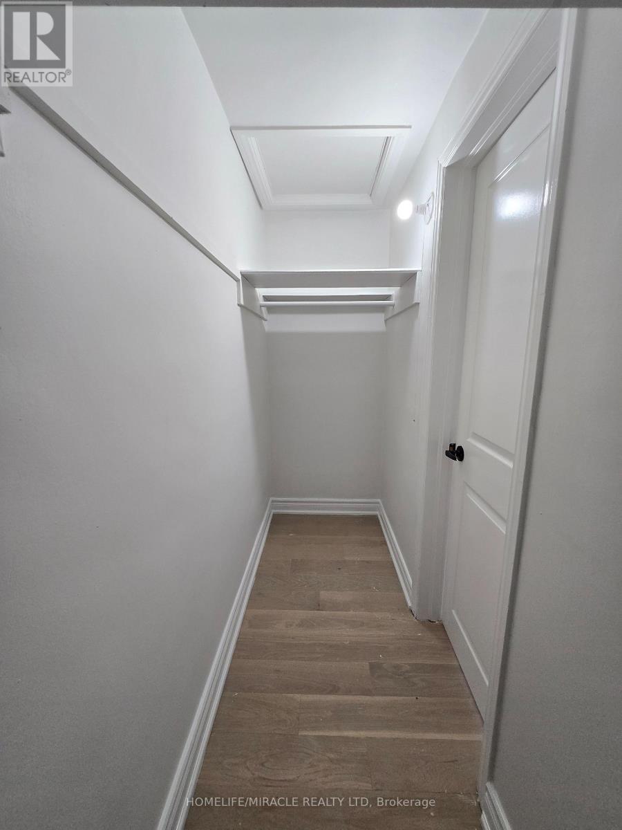 21 Gregory Street, Brampton, Ontario  L6Y 1G2 - Photo 17 - W13081596