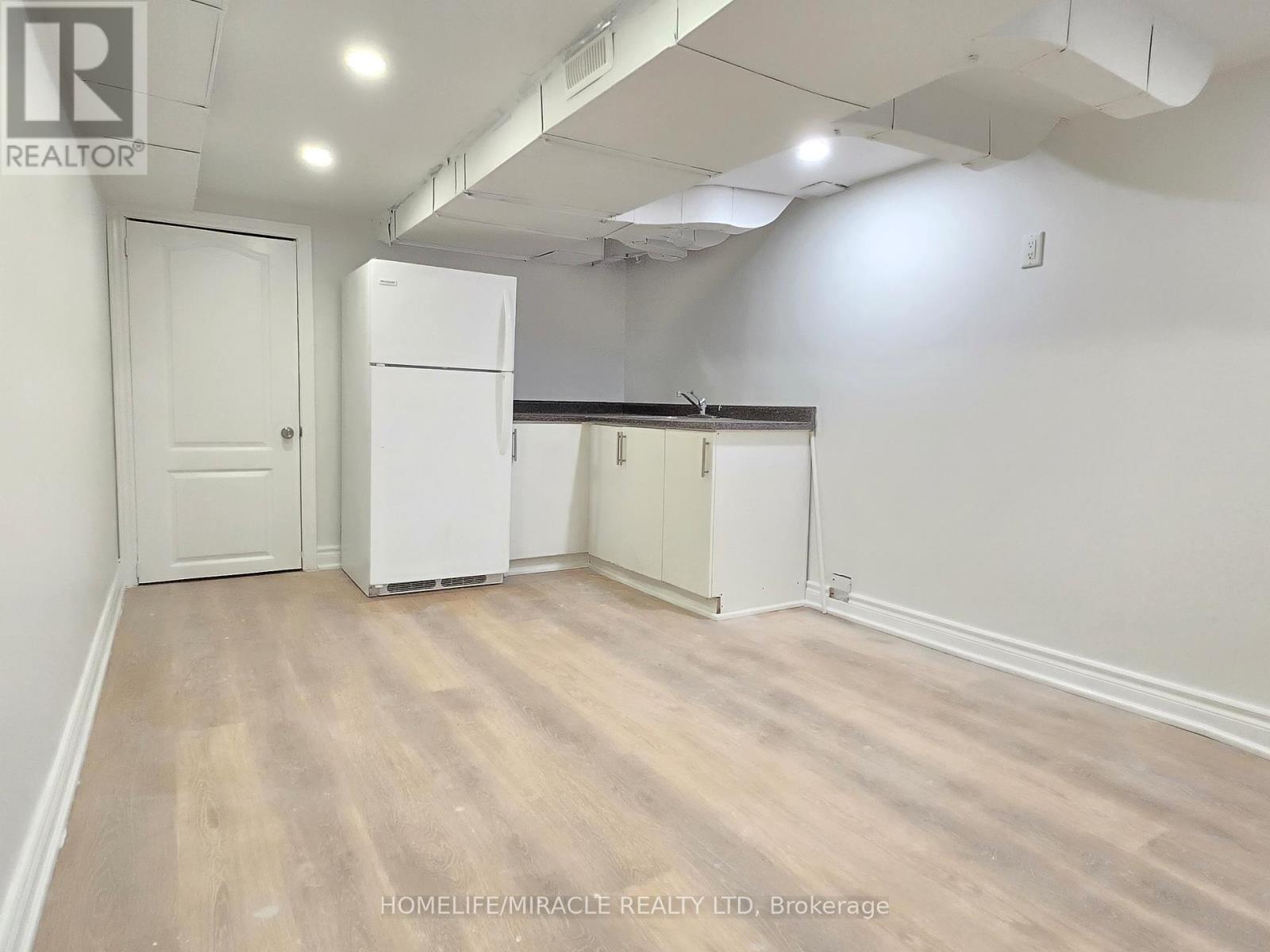 21 Gregory Street, Brampton, Ontario  L6Y 1G2 - Photo 25 - W13081596