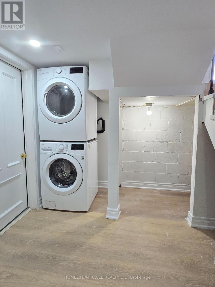 21 Gregory Street, Brampton, Ontario  L6Y 1G2 - Photo 28 - W13081596